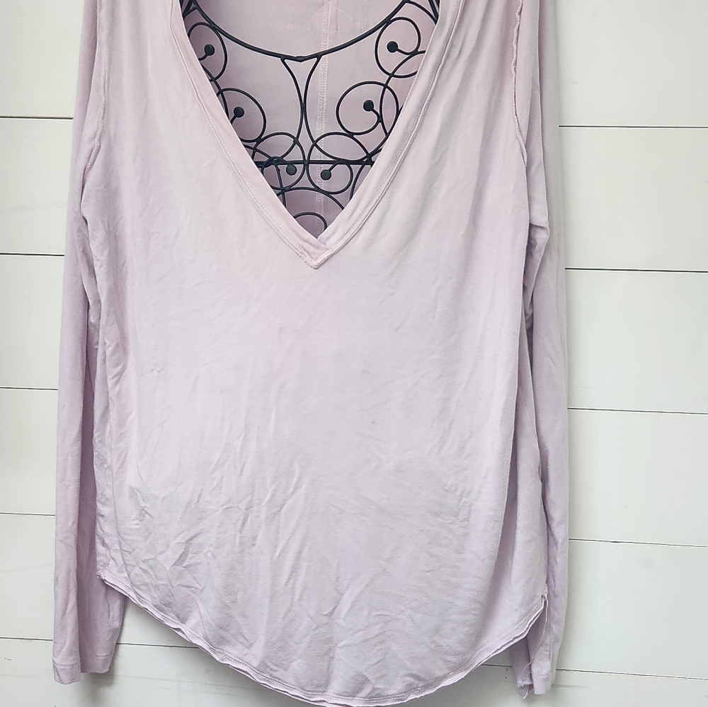 We The Free  FREE PEOPLE Soft Pink Deep V-Neck T Shirt
